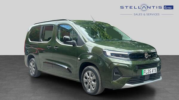 Vauxhall Combo-e Life 52Kwh Ultimate XL Mpv 7.4Kw Cha 
