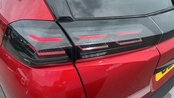 Peugeot 2008 1.2 Puretech Gt Suv Eat Euro 6 Ss 1 GL25WZW  #5
