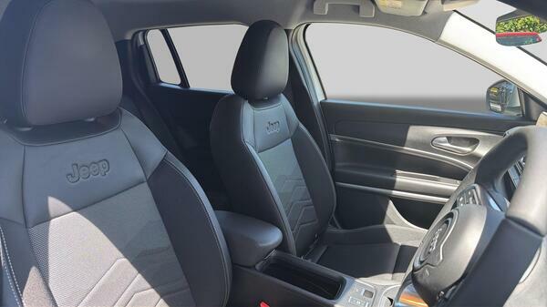 Jeep Avenger 115Kw Summit 54Kwh  #18