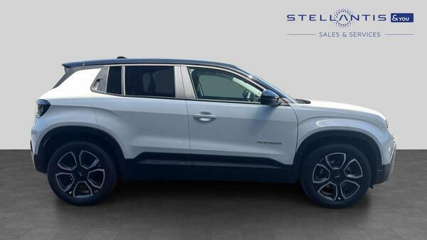 Jeep Avenger 115Kw Summit 54Kwh  #2