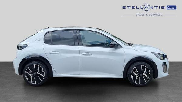 Peugeot 208 1.2 Gt Hatchback Hybrid E-dsc6 Euro 6 MC26CWO #2