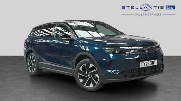 Vauxhall Grandland 1.2 Ultimate Suv Hybrid E-dct Euro 6 S 