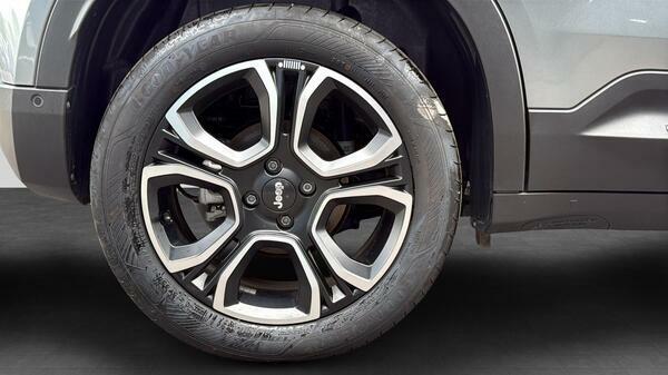 Jeep Avenger Suv Grey #10