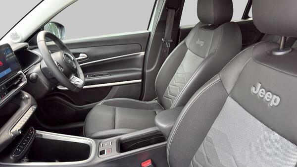 Jeep Avenger Suv Grey #28