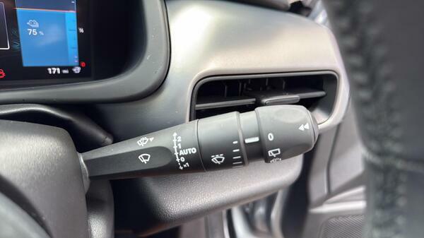 Jeep Avenger Suv Grey #20