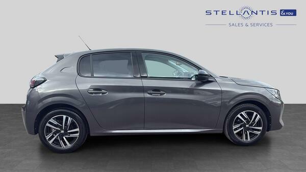 Peugeot 208 1.2 Puretech Allure Premium Hatchback MT72XKU #2