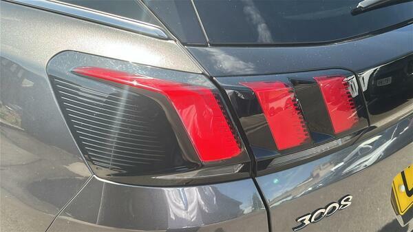 Peugeot 3008 1.6 Puretech Gt Line Suv Eat Euro 6 S CV69DZB Grey #5