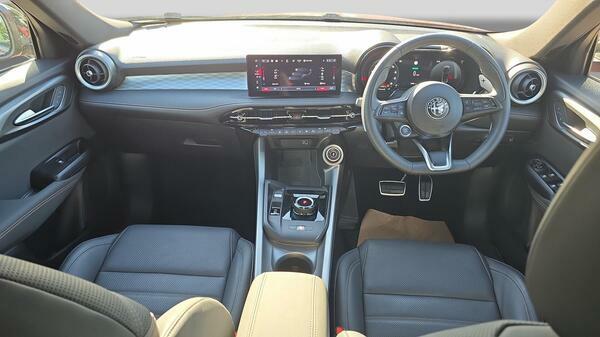 Alfa Romeo Tonale 1.5 Mhev Sprint Red #28