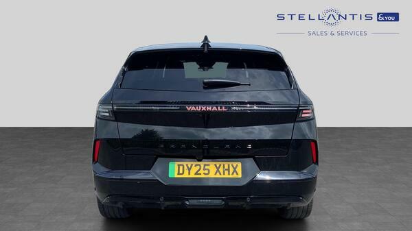Vauxhall Grandland 73Kwh Ultimate Suv 213 Ps DY25XHX #4