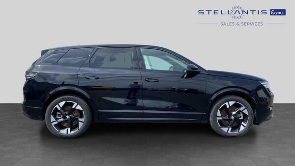 Vauxhall Grandland 73Kwh Ultimate Suv 213 Ps DY25XHX #2