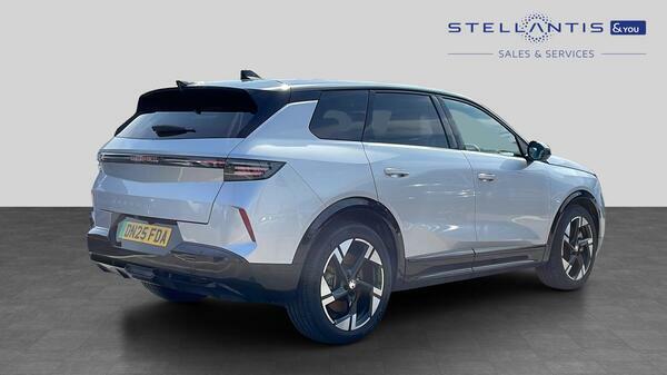 Vauxhall Grandland 73Kwh Ultimate Suv 213 Ps DN25FDA #3