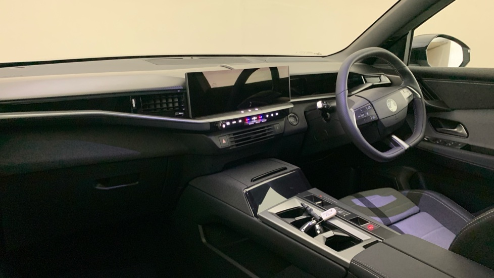 Vauxhall Grandland 73Kwh Ultimate Suv 213 Ps DN25FFO #2