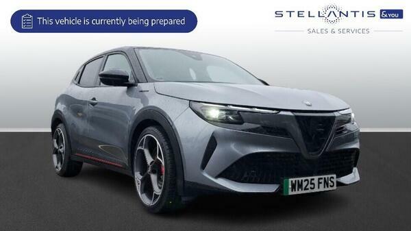 Alfa Romeo Junior 54Kwh Elettrica Veloce Suv 280 