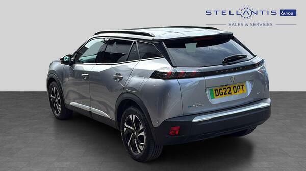 Peugeot e-2008 50Kwh Gt Suv 7Kw Charger 136 #6