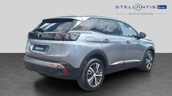 Peugeot 3008 1.5 Bluehdi Allure Premium Suv E #3