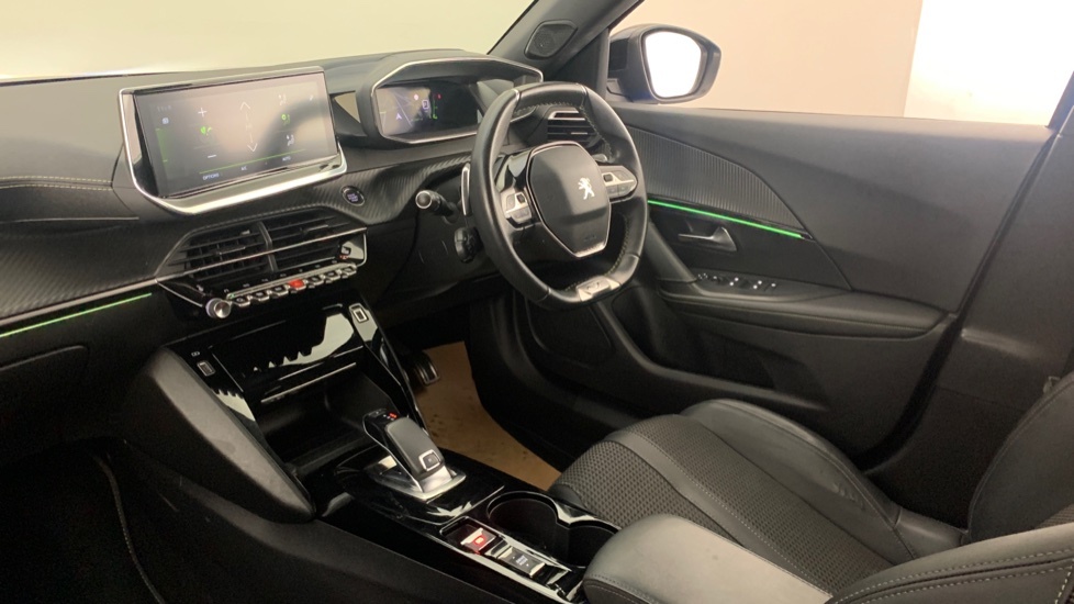 Peugeot 2008 1.2 Puretech Gt Suv Eat Euro 6 Ss 1  #2