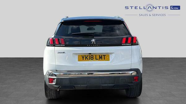 Peugeot 3008 1.5 Bluehdi Allure Suv Euro 6 S White #4