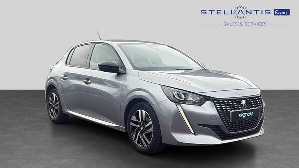 Peugeot 208 1.2 Puretech Allure Premium Hatchback WU23YNO