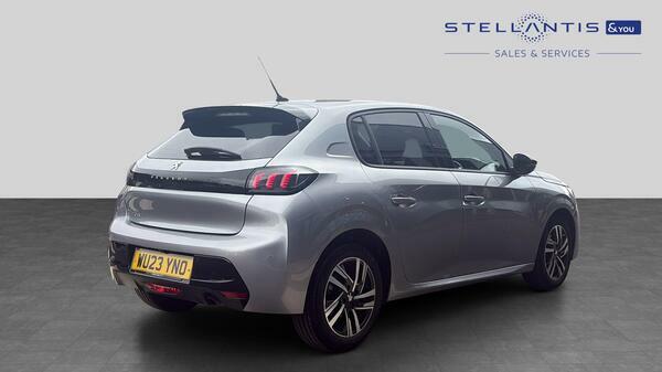 Peugeot 208 1.2 Puretech Allure Premium Hatchback WU23YNO #3