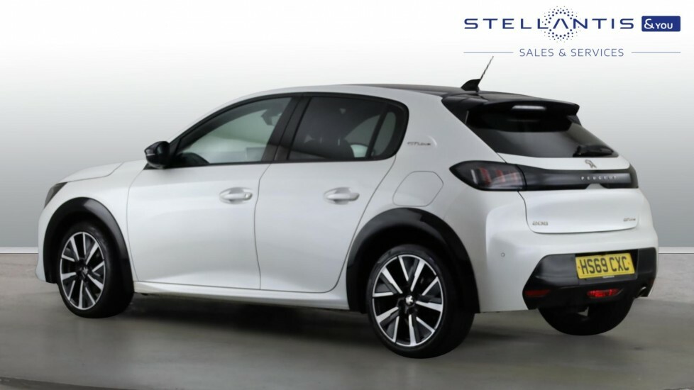 Peugeot 208 1.2 Puretech Gt Line Hatchback E HS69CXC White #3