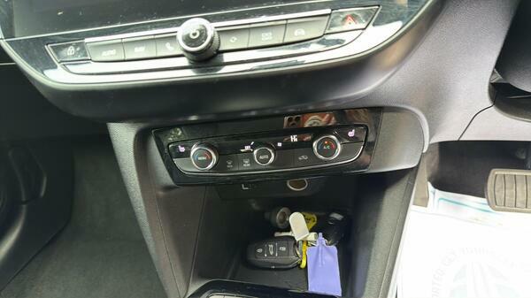 Vauxhall Corsa-e 50Kwh Elite Premium Hatchback 1 White #30