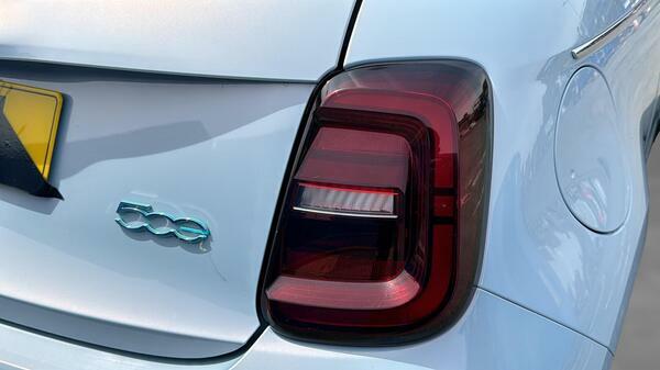 Fiat 500E 42Kwh La Prima Hatchback 118 Ps  #5
