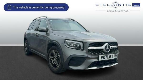 Mercedes-Benz GLB Class 1.3 Glb200 Amg Line Suv 7G-dct Euro 6