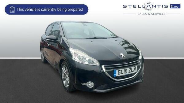 Peugeot 208 1.6 Vti Allure Hatchback Euro 5 1 