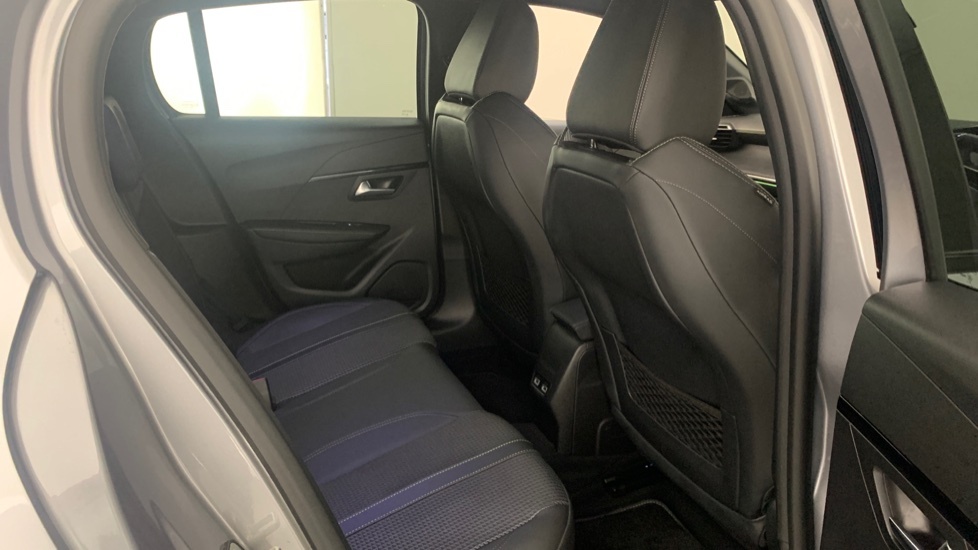 Peugeot e-208 Gt Premium Blue #63