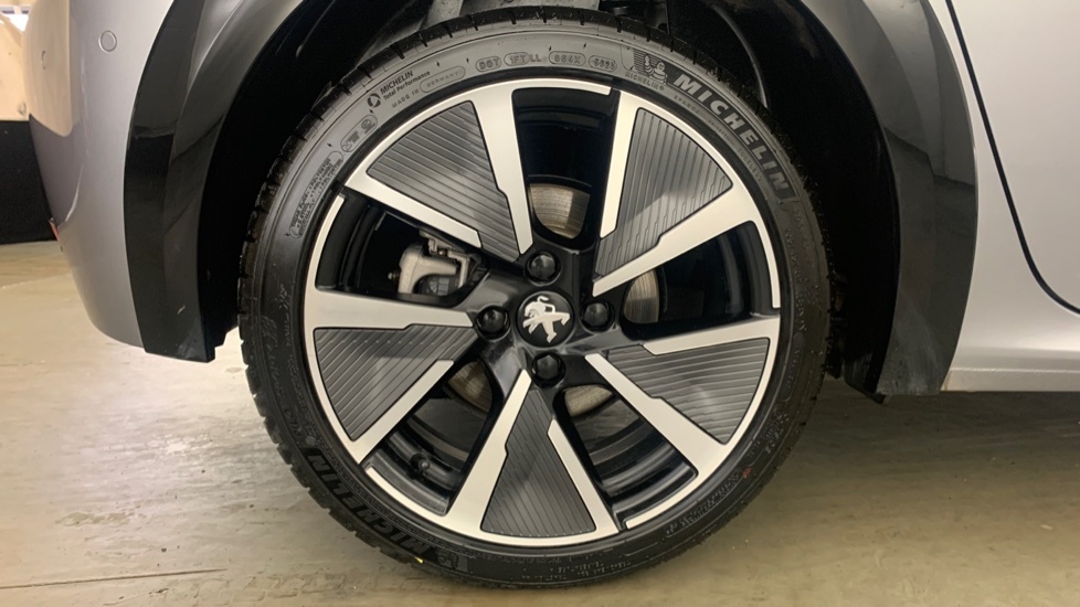 Peugeot e-208 Gt Premium Blue #21