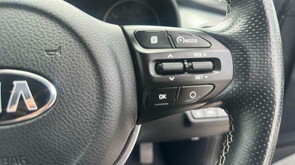 Kia Stonic 1.0 2 Isg 118 Bhp Grey #21