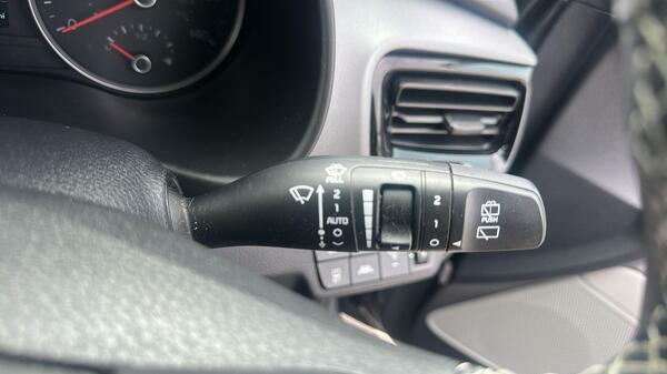 Kia Stonic 1.0 2 Isg 118 Bhp Grey #23