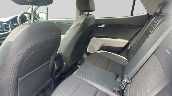 Kia Stonic 1.0 2 Isg 118 Bhp Grey #40