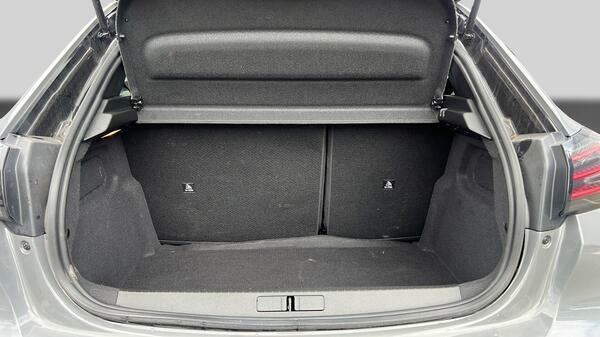 Peugeot 208 1.2 Puretech Active Black #45