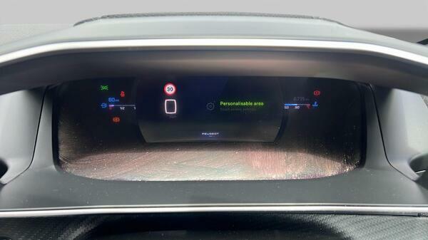 Peugeot 208 1.2 Puretech Active Black #25