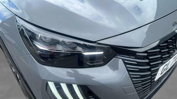 Peugeot 208 1.2 Puretech Active Black #9