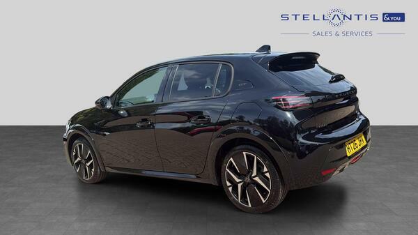 Peugeot 208 1.2 Puretech Gt Premium Hatchback Manua  #6