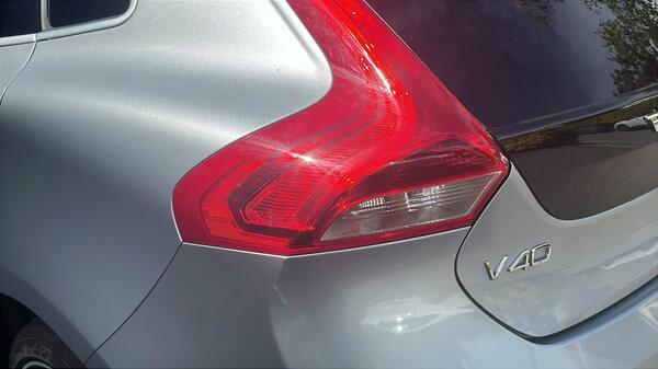 Volvo V40 2.0 D2 R-design Nav Plus Hatchback Manu  #5