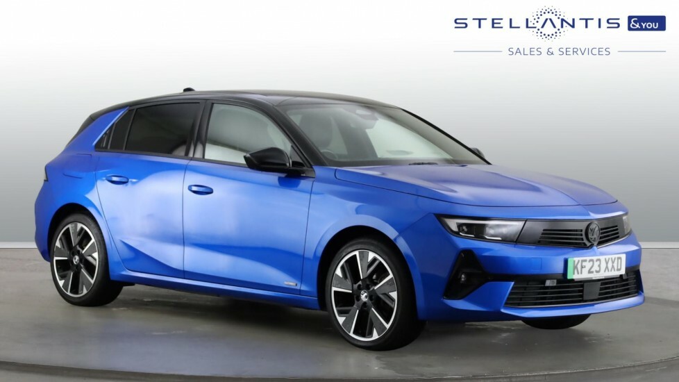 Vauxhall Astra 54Kwh Ultimate Hatchback 156 Ps