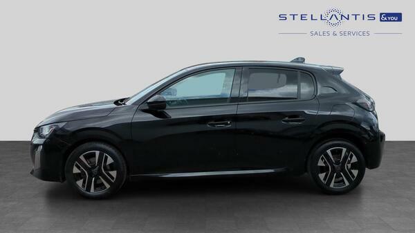 Peugeot 208 Allure White #7