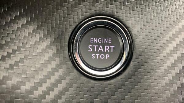 Peugeot e-208 100Kw E-style 50Kwh Yellow #21