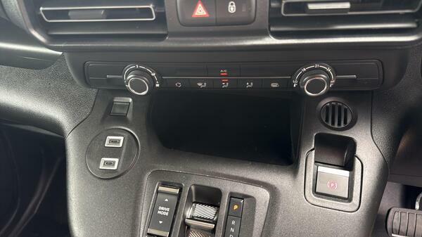 Peugeot Partner 1.5 Bluehdi 1000 Professional Standard Panel Van E  #30