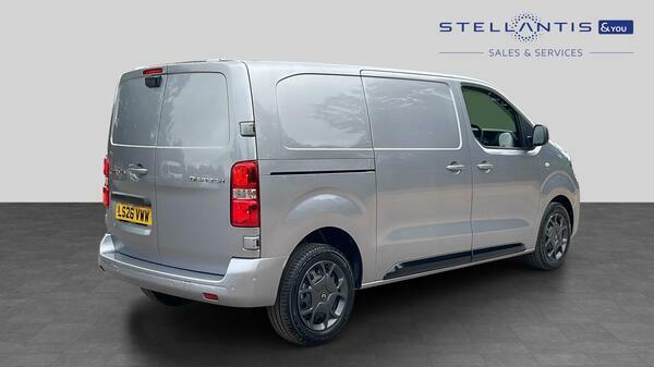 Citroen Dispatch 1.5 Bluehdi Driver M Panel Van 6Dr M #3