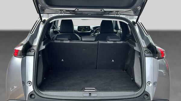 Peugeot 2008 2008 Gt Puretech Ss Blue #44