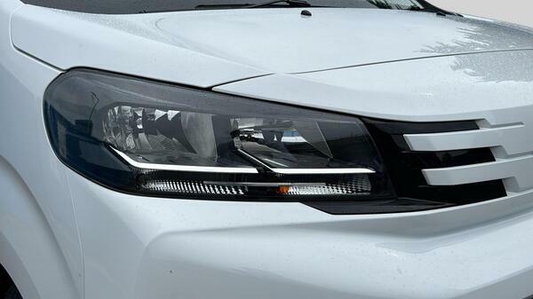 Peugeot E-Expert 75Kwh Professional Long Panel Van Lwb 6Dr 7.  #7