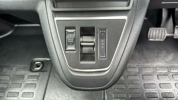 Peugeot E-Expert 75Kwh Professional Long Panel Van Lwb 6Dr 7.  #23