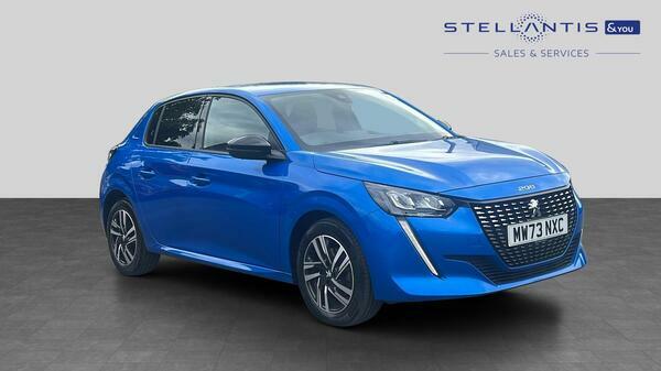 Peugeot 208 1.2 Puretech Allure Premium Hatchback