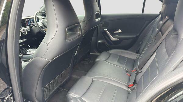 Mercedes-Benz A Class A200 1.3 Amg Line Executive Black #40