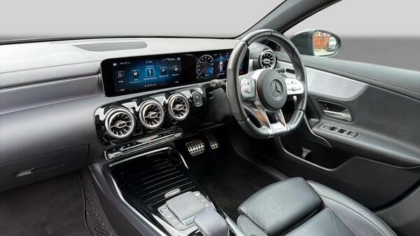 Mercedes-Benz A Class A200 1.3 Amg Line Executive Black #15