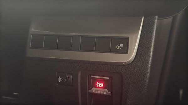 Peugeot e-Traveller Mpv Grey #31